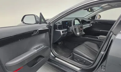 Hyundai Grandeur 2023, 68399 км, за 17516.44 USD - фото 10