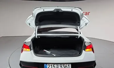 Hyundai Avante 2024, 42317 км, за 14441.38 USD - фото 20
