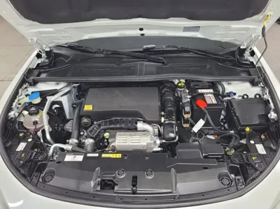 Peugeot 408 2023, 41869 км, за 21333.86 USD - фото 20