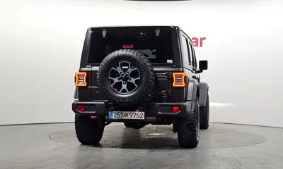 Jeep Wrangler 2018, 130423 км, за 20416.25 USD