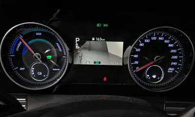 Hyundai Grandeur 2022, 129279 км, за 14769.59 USD - фото 8