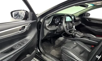 Hyundai Grandeur 2022, 129279 км, за 14769.59 USD - фото 10
