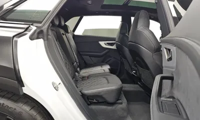 Audi Q8 2023, 7135 км, за 57765.53 USD - фото 12