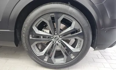 Audi Q8 2023, 7135 км, за 57765.53 USD - фото 21