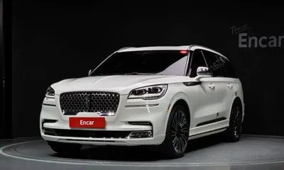 Lincoln Aviator · 2020 год