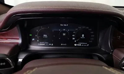 Lincoln Aviator 2020, 46471 км, за 28410.96 USD - фото 8
