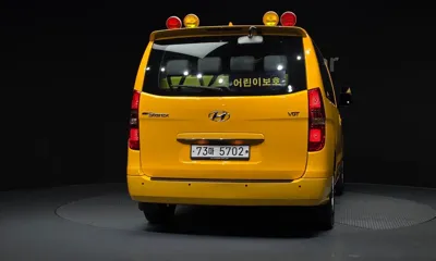 Hyundai Starex 2019, 124008 км, за 8255.86 USD