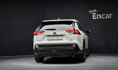 Toyota RAV4 2021, 106163 км, за 21136.93 USD