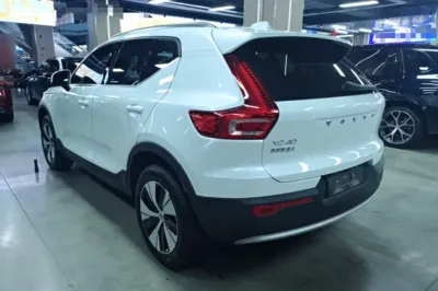 Volvo XC40 2024, 19200 км, за 20361 USD