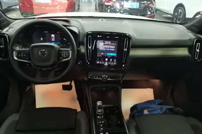 Volvo XC40 2024, 19200 км, за 20361 USD - фото 13