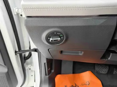 Volkswagen Tayron 2023, 22000 км, за 26692.02 USD - фото 8