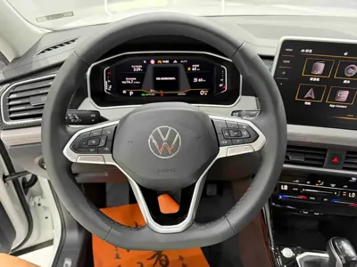 Volkswagen Tayron 2023, 22000 км, за 26692.02 USD - фото 11