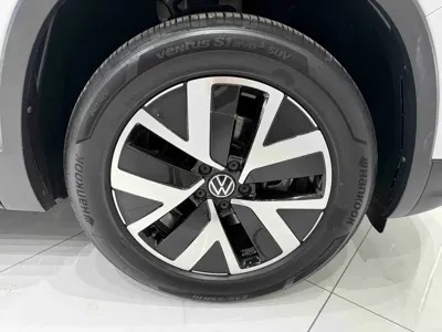 Volkswagen Tayron 2023, 22000 км, за 26692.02 USD - фото 21