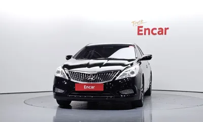 Hyundai Grandeur 2012, 237511 км, за 2595.63 USD