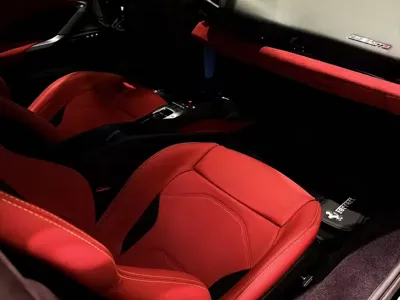 Ferrari 296 2024, 4000 км, за 483283.52 USD