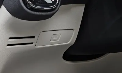 Volvo XC40 2025, 15222 км, за 27627.89 USD - фото 20