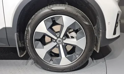 Volvo XC40 2025, 15222 км, за 27627.89 USD - фото 21