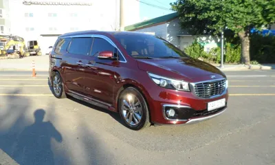 Kia Canival · 2017 год