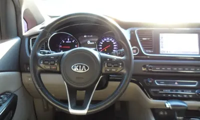 Kia Canival 2017, 108762 км, за 7089.41 USD - фото 10
