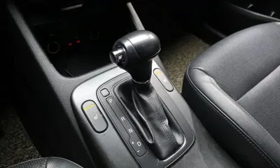 Kia K3 2015, 128091 км, за 3576.16 USD - фото 9