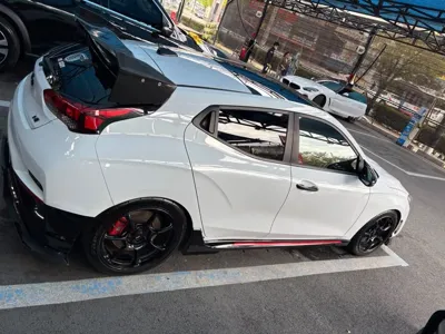 Hyundai Veloster 2019, 108300 км, за 9425.99 USD - фото 2