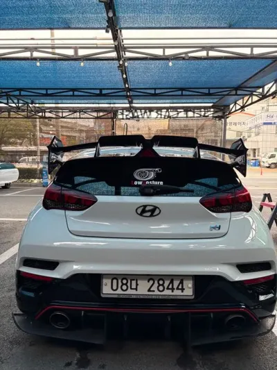 Hyundai Veloster 2019, 108300 км, за 9425.99 USD - фото 5
