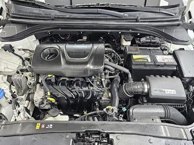 Hyundai Avante 2018, 93652 км, за 7149.83 USD - фото 16