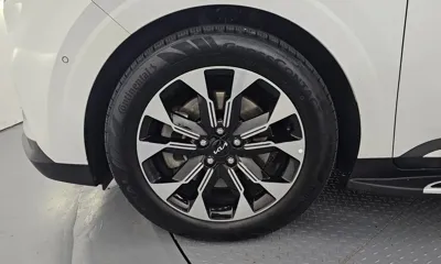 Kia Canival 2023, 73221 км, за 22661.58 USD