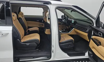 Kia Canival 2023, 73221 км, за 22661.58 USD - фото 12