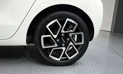 Kia Ray 2023, 44074 км, за 10973.04 USD