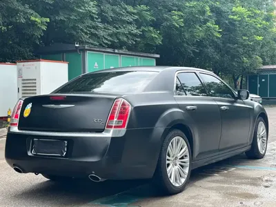Chrysler 300C 2015, 200000 км, за 4384.85 USD - фото 7