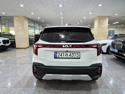 Kia Seltos 2025, 17737 км, за 14172.02 USD