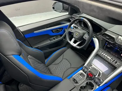 Lamborghini Urus 2019, 57000 км, за 279556.09 USD