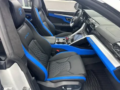 Lamborghini Urus 2019, 57000 км, за 279556.09 USD