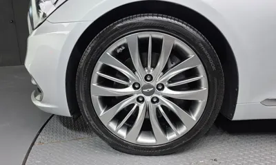 Genesis G80 2017, 25769 км, за 15130.49 USD
