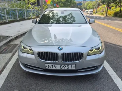 BMW 5-Series · 2011 год