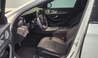 Mercedes-Benz E-Class 2022, 78700 км, за 27179.21 USD - фото 10