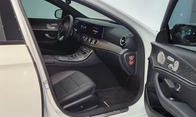 Mercedes-Benz E-Class 2022, 78700 км, за 27179.21 USD - фото 11