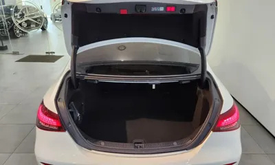 Mercedes-Benz E-Class 2022, 78700 км, за 27179.21 USD - фото 12