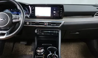 Kia K5 2021, 124848 км, за 12559.5 USD - фото 14
