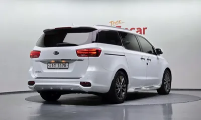Kia Canival 2019, 145238 км, за 8782.21 USD