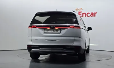 Kia Canival 2023, 25479 км, за 24894.89 USD