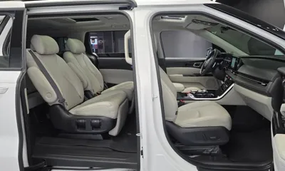 Kia Canival 2023, 25479 км, за 24894.89 USD - фото 10