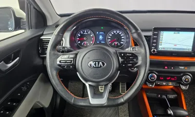Kia Stonic 2019, 74849 км, за 6825.71 USD - фото 13