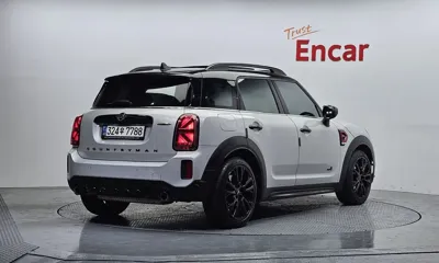 MINI Countryman 2021, 43642 км, за 16848.36 USD