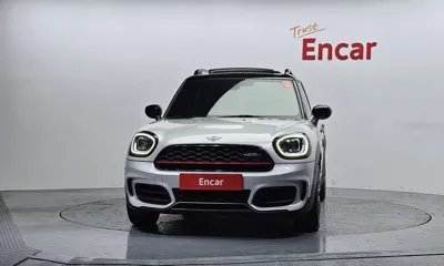 MINI Countryman 2021, 43642 км, за 16848.36 USD