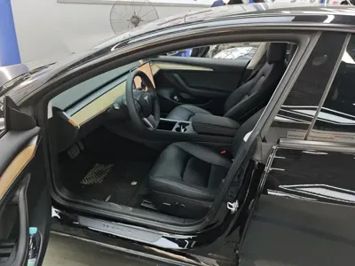 Tesla Model 3 2022, 70000 км, за 20129.1 USD