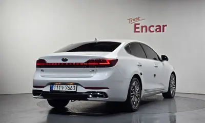 Kia K7 2021, 44720 км, за 16938.12 USD
