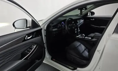 Kia K7 2021, 44720 км, за 16938.12 USD - фото 10