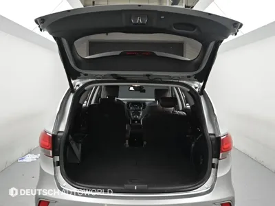 Hyundai Maxcruz 2018, 191950 км, за 8013.03 USD - фото 19